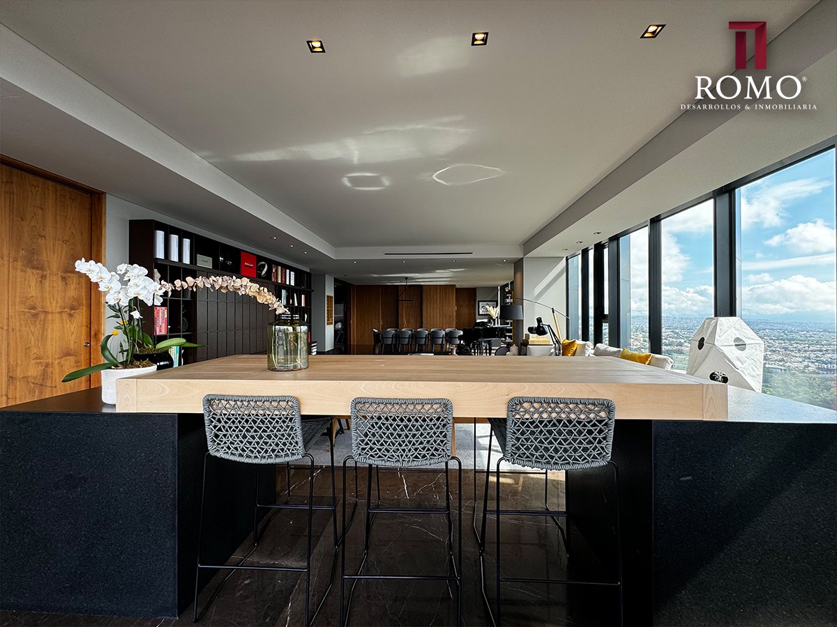 Departamento en Renta en Exclusiva Torre del Country Club $200,000.00 MN