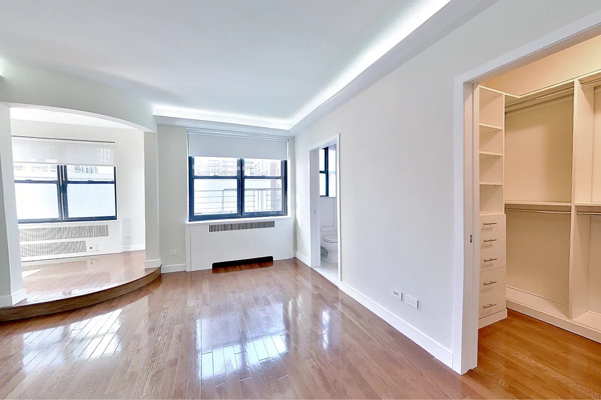 252 East 61st St Unit: S06G