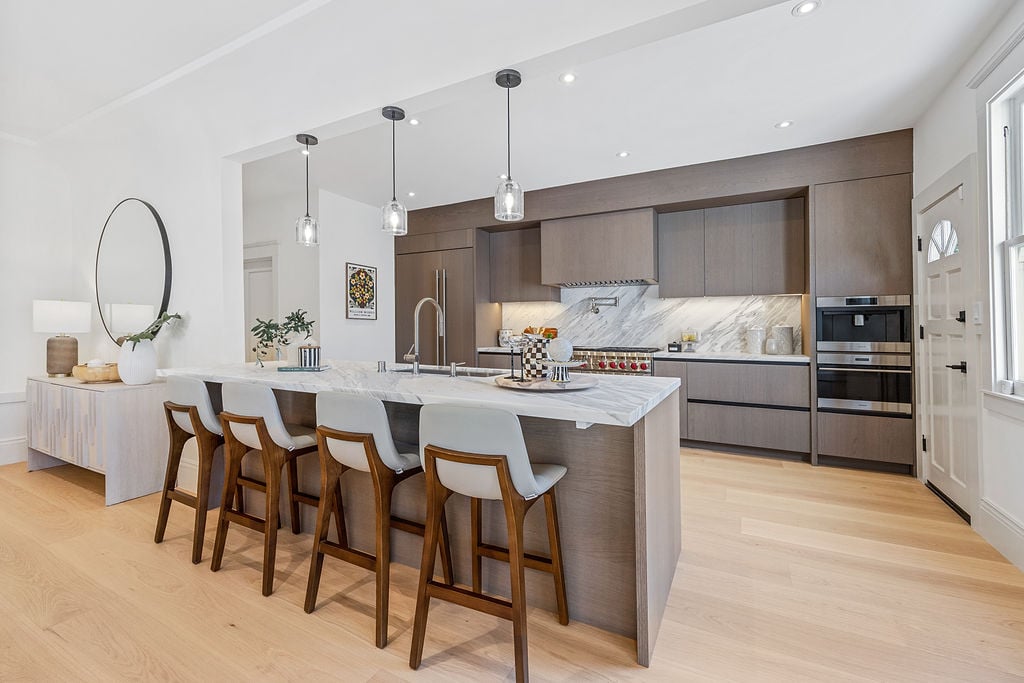 785 3rd Avenue · Photo 36