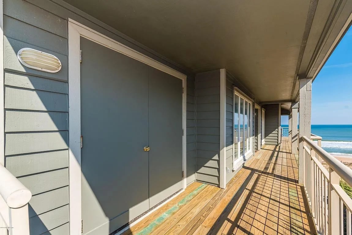 186 Sea Hammock Way