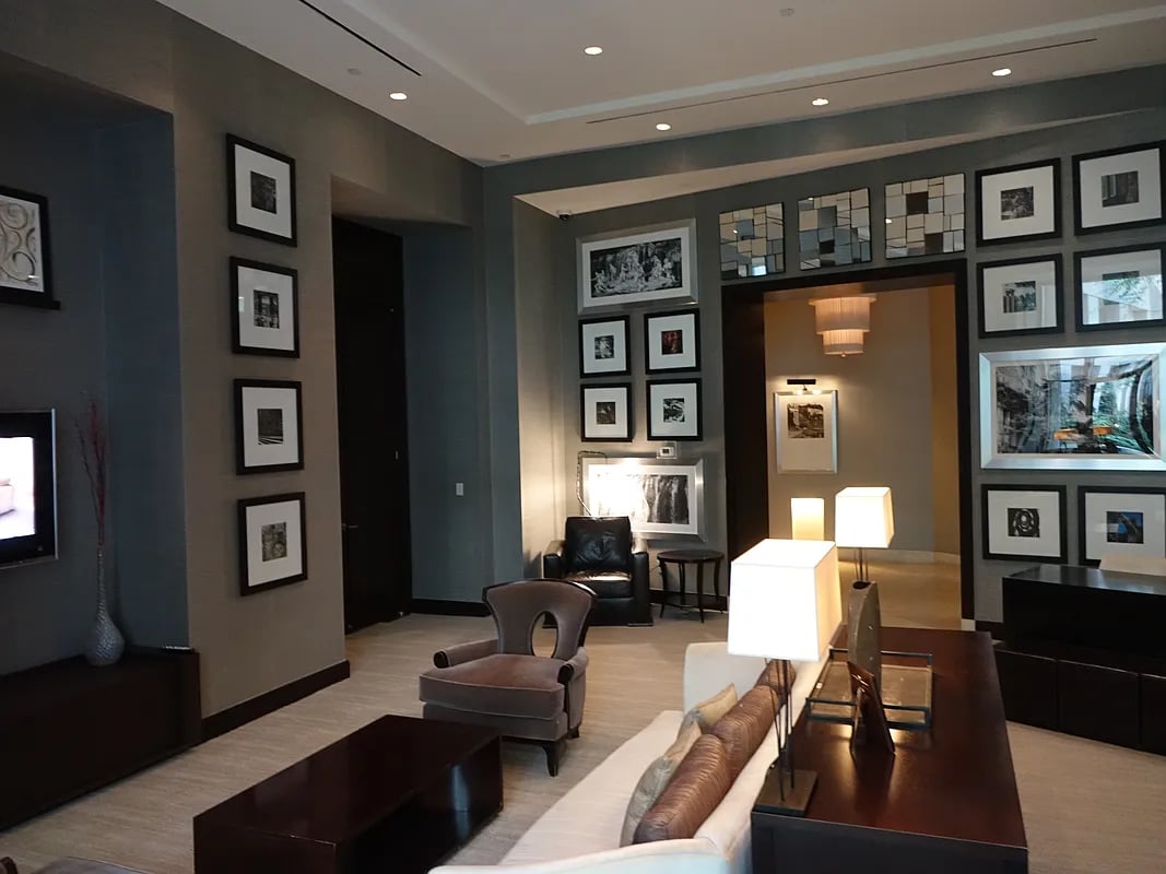 80 Riverside Blvd #10N