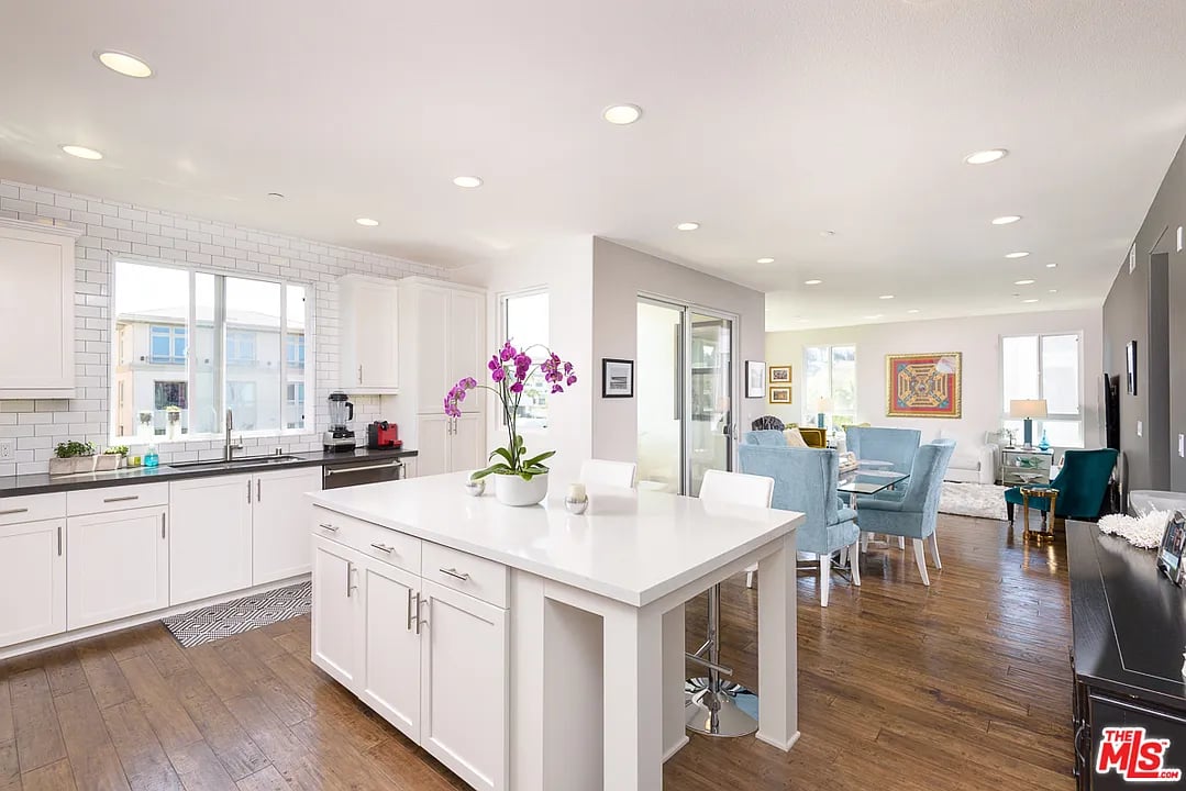 12875 Runway Rd, Apt 5