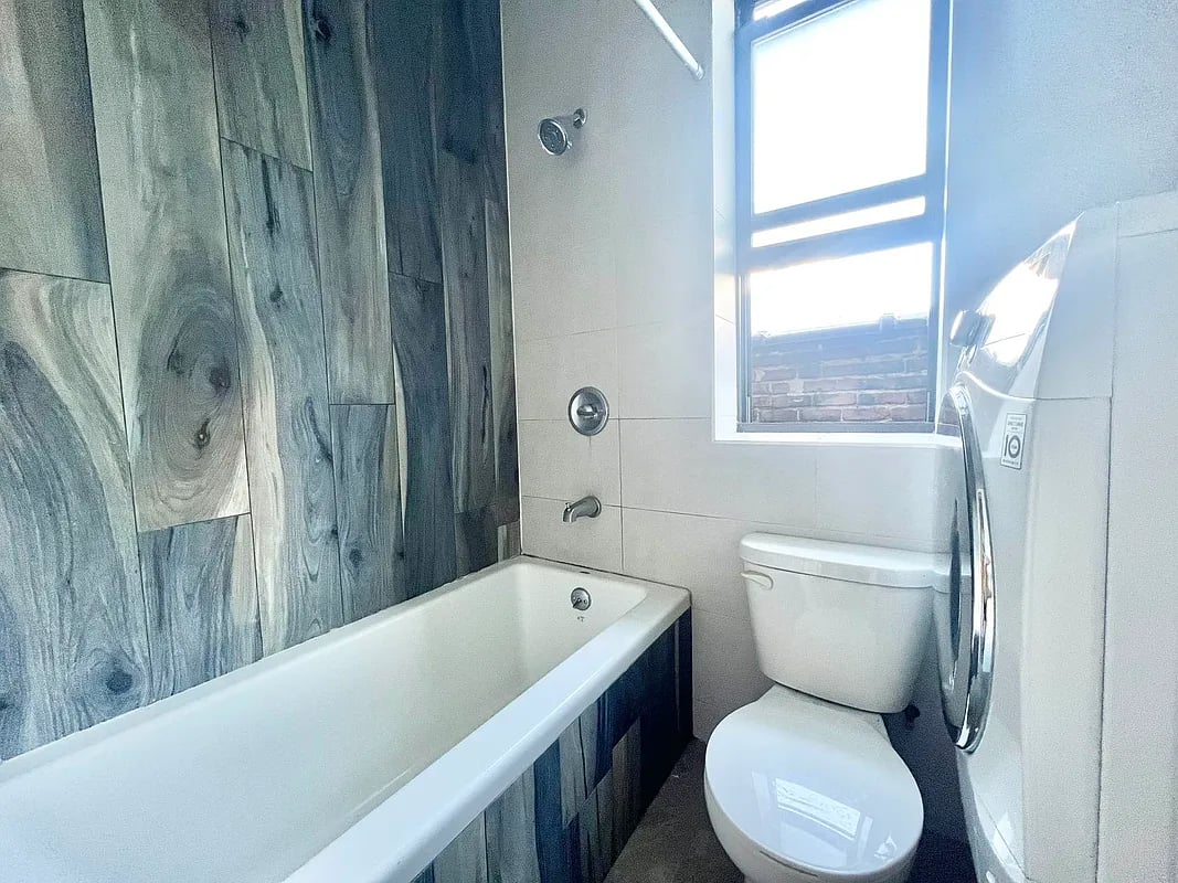 637 Saint Marks Avenue #3B