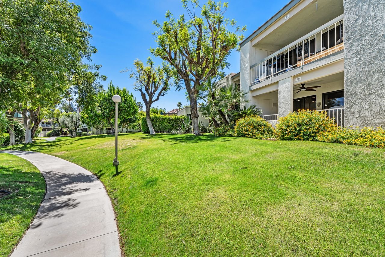 Miraleste Condo
