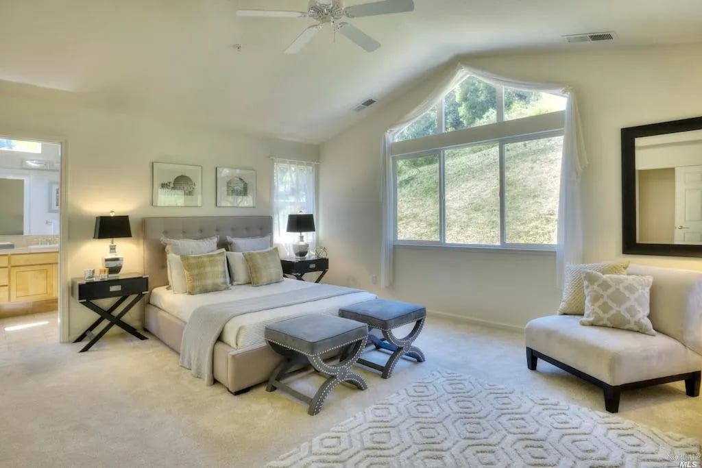 3 Ridge Ct