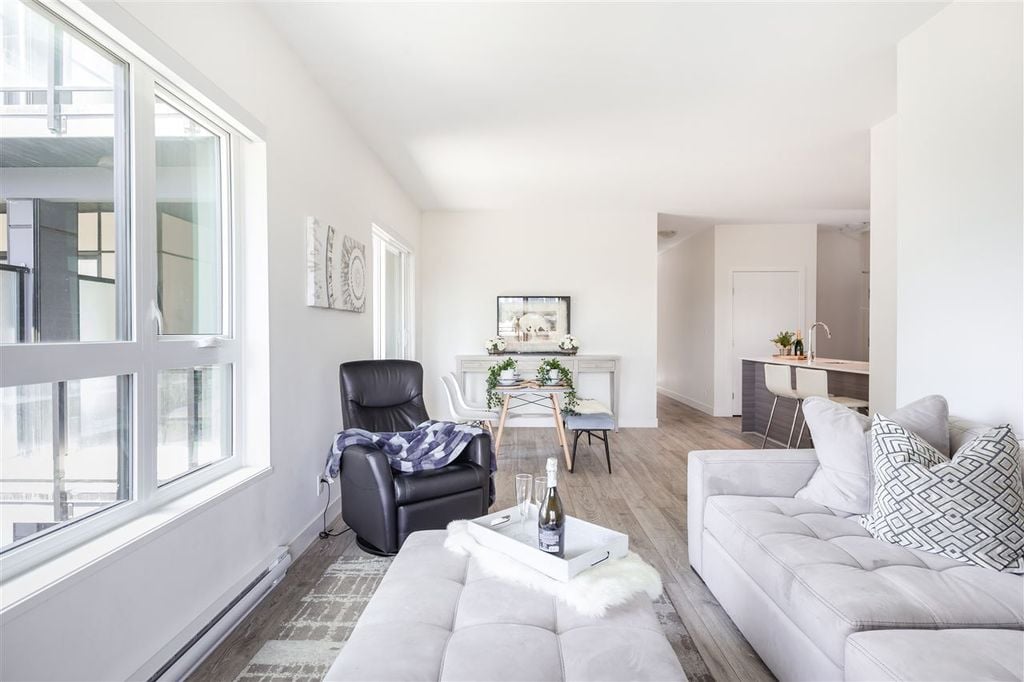 4468 Dawson St, #311