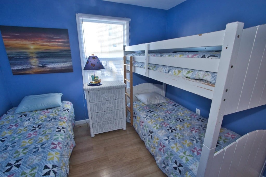 15 S 2nd Street Surf City