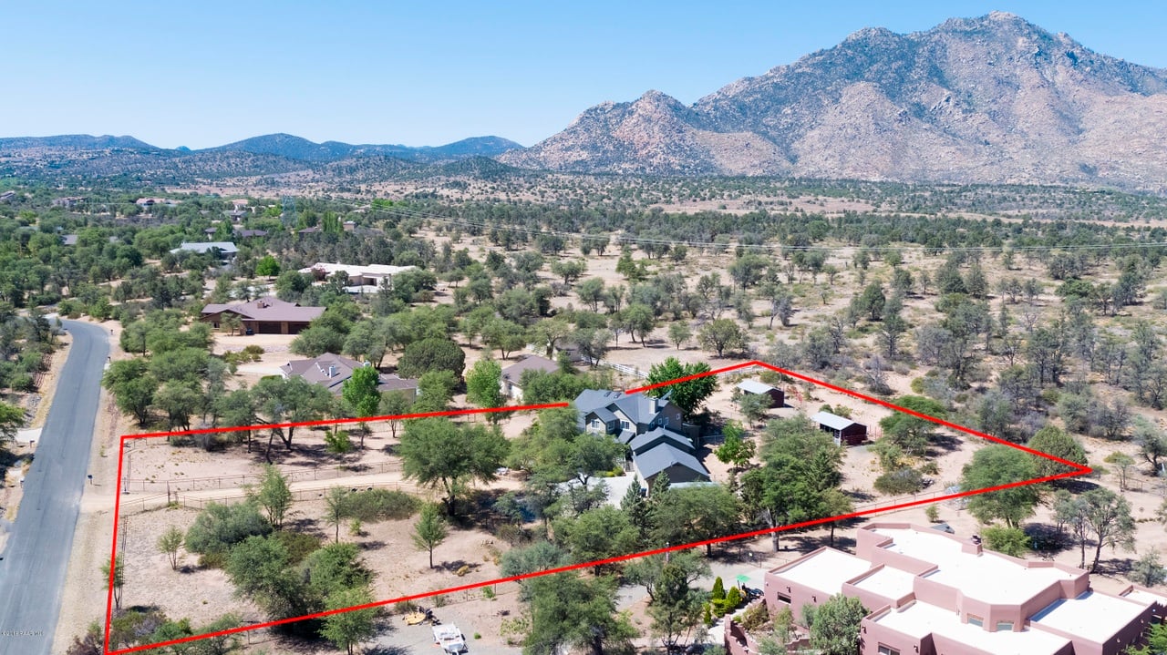 8735 N Oak Forest Rd