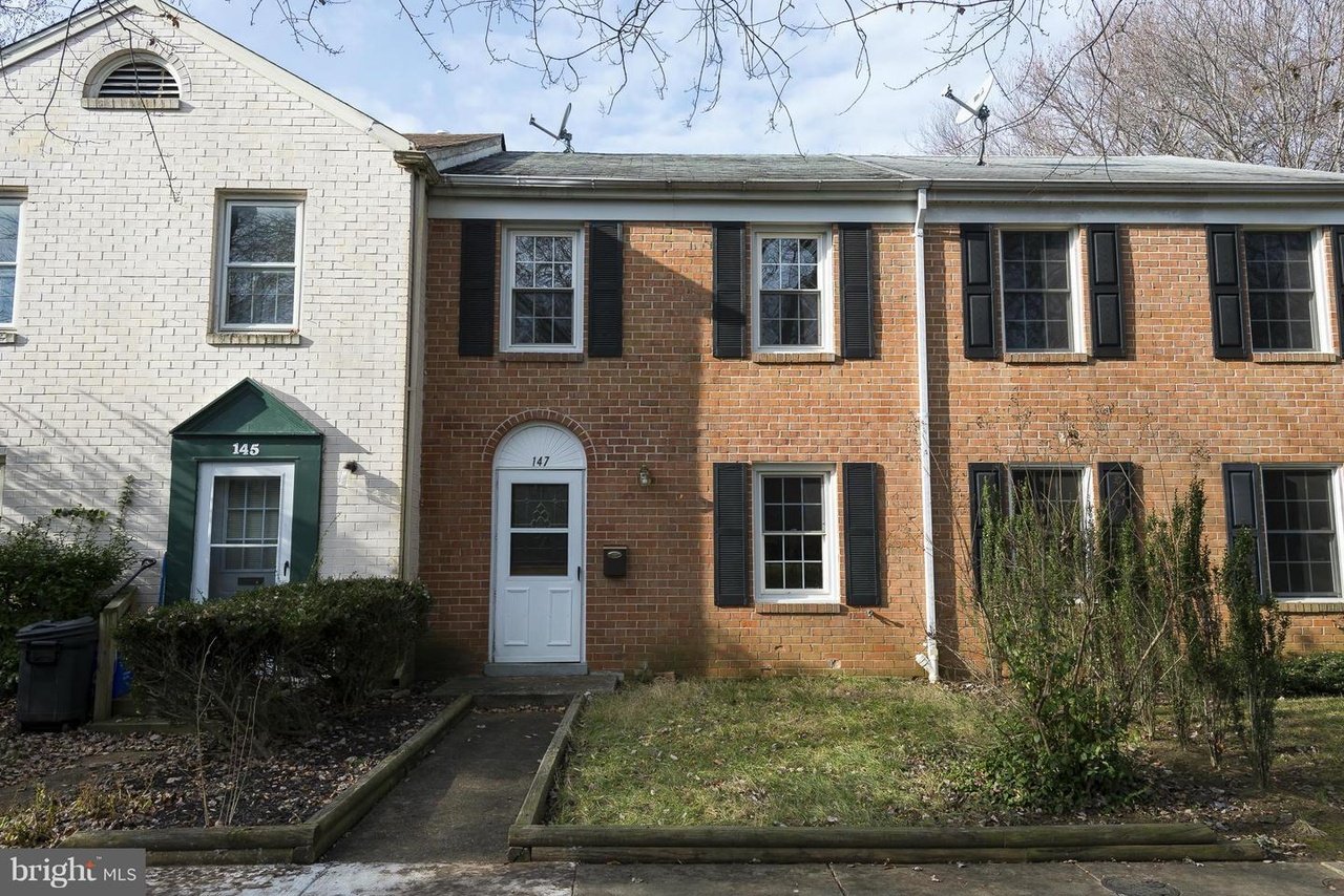 147 Georgetown Rd #9