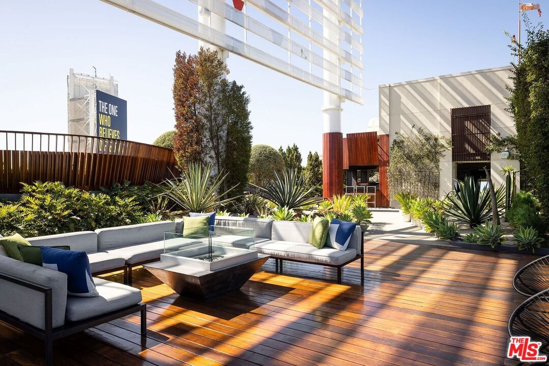 6250 Hollywood Blvd, #6K