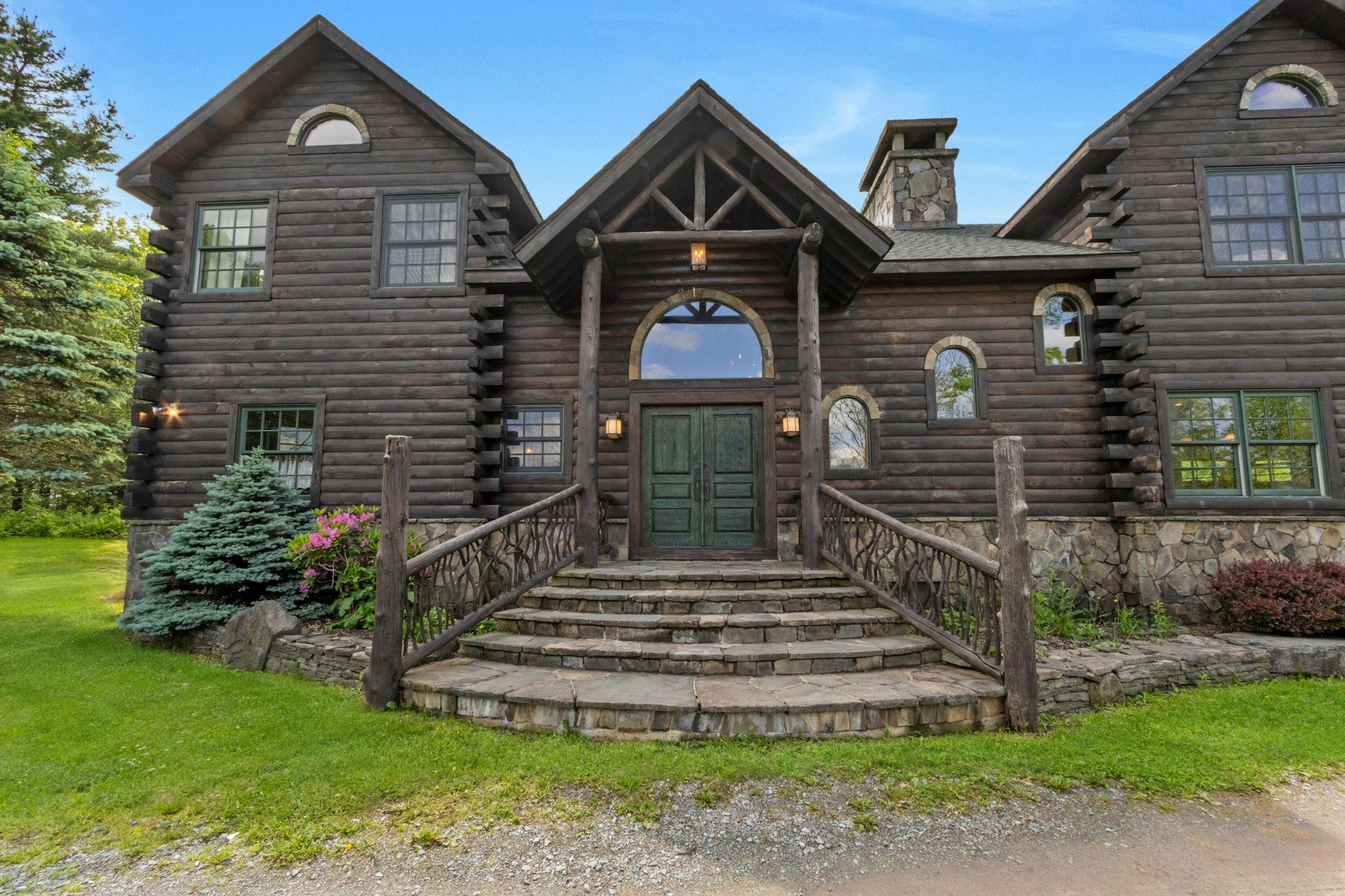 Burt's Lodge