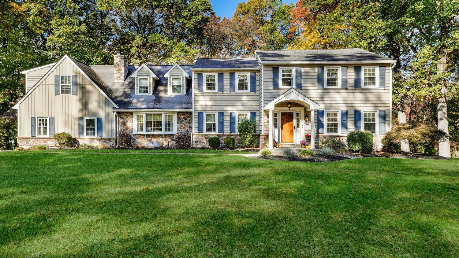 276 Cherry Ln