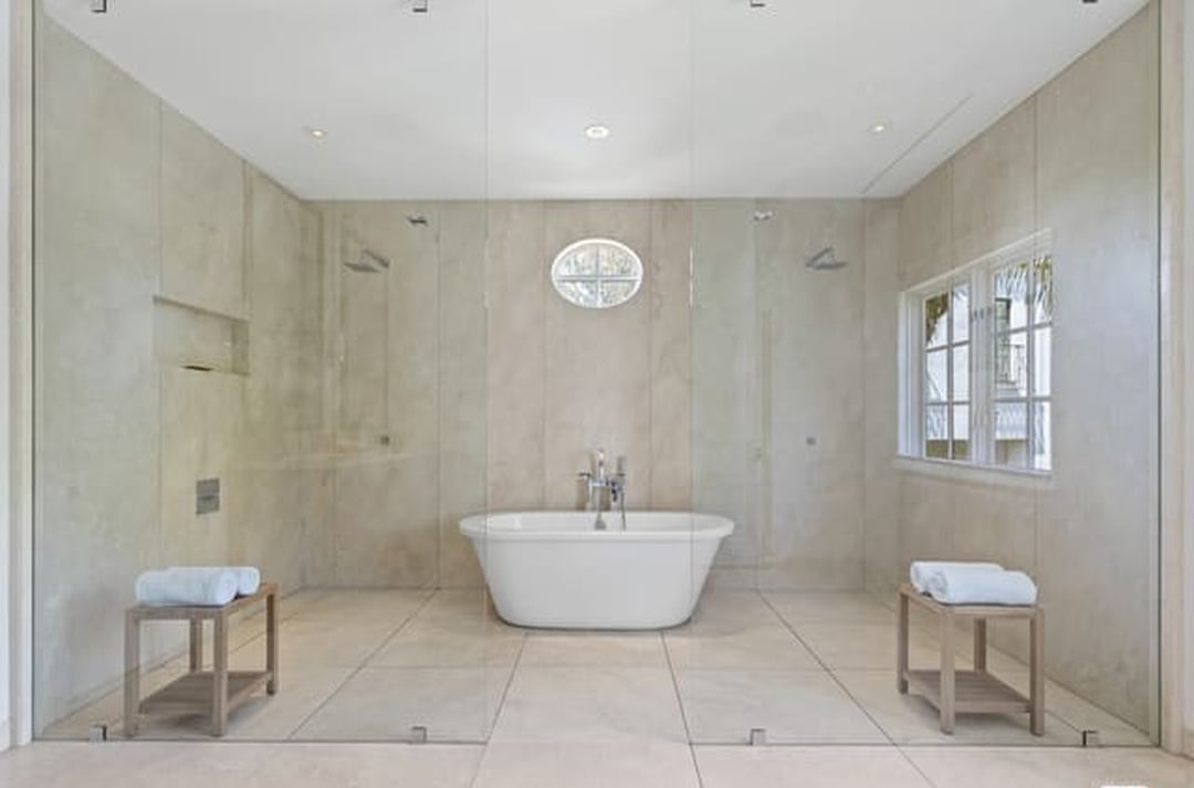 Retreat Grandeur
