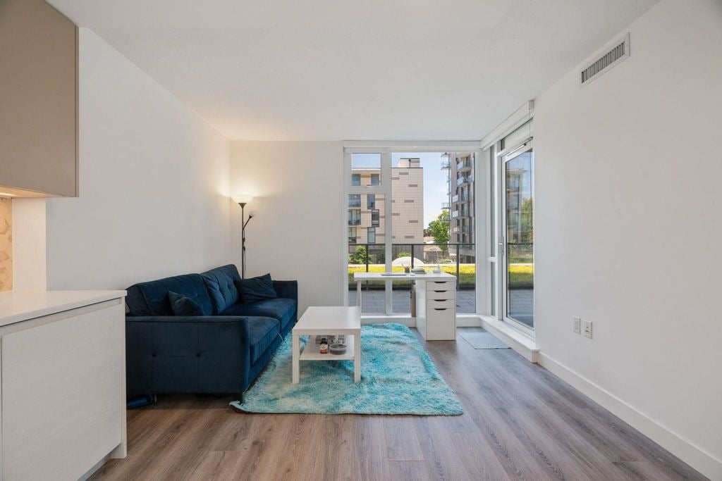8138 Fraser St, #208