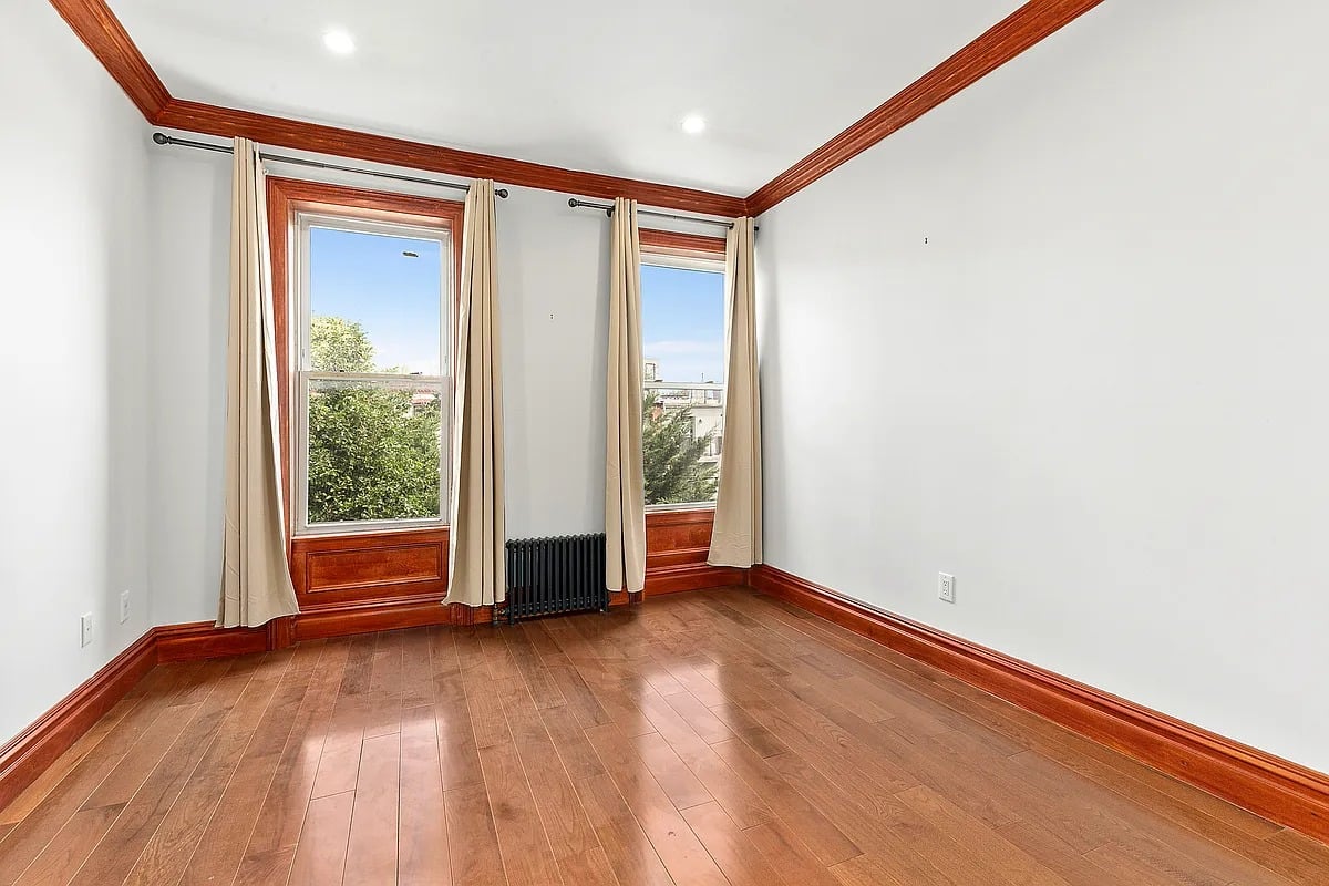 773 Hancock Street #TOP