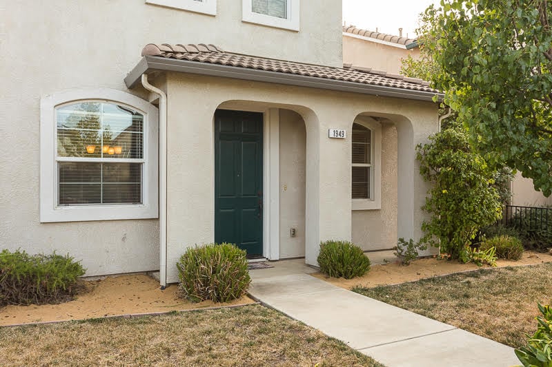 Just Listed! Gorgeous West Sacramento Home