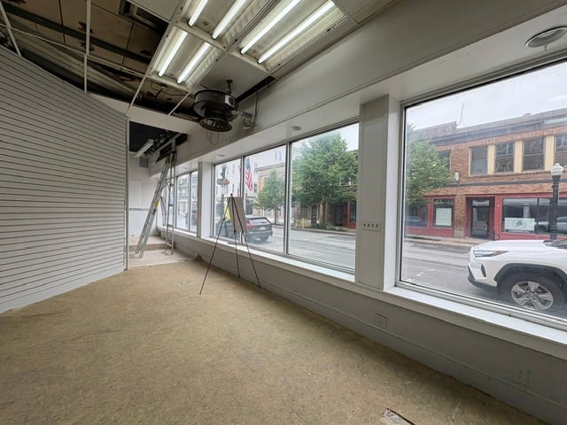 Commercial Opportunity! 