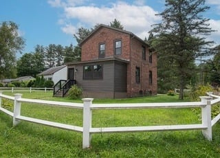 120 Chestnut St