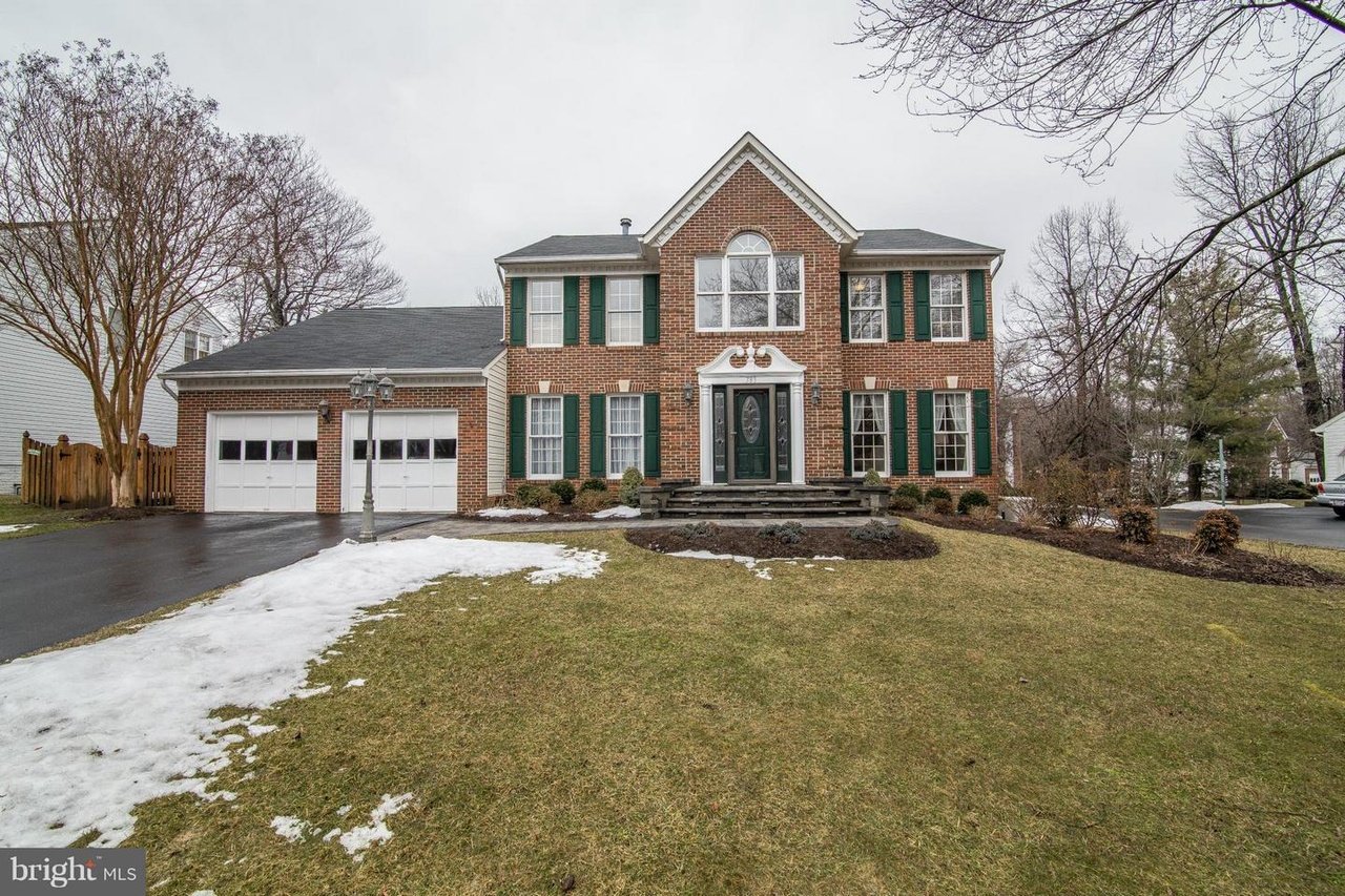 783 Brackley Rd