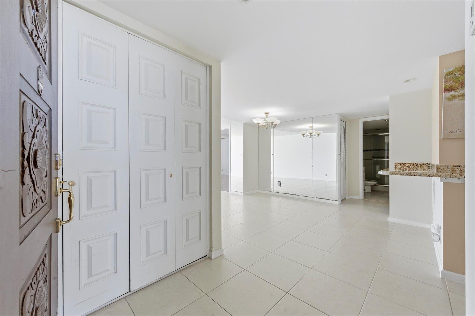 801 Lake Shore Drive #817
