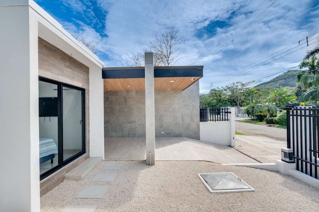 Luxury Ocean View Duplex for Sale in Playa Flamingo 