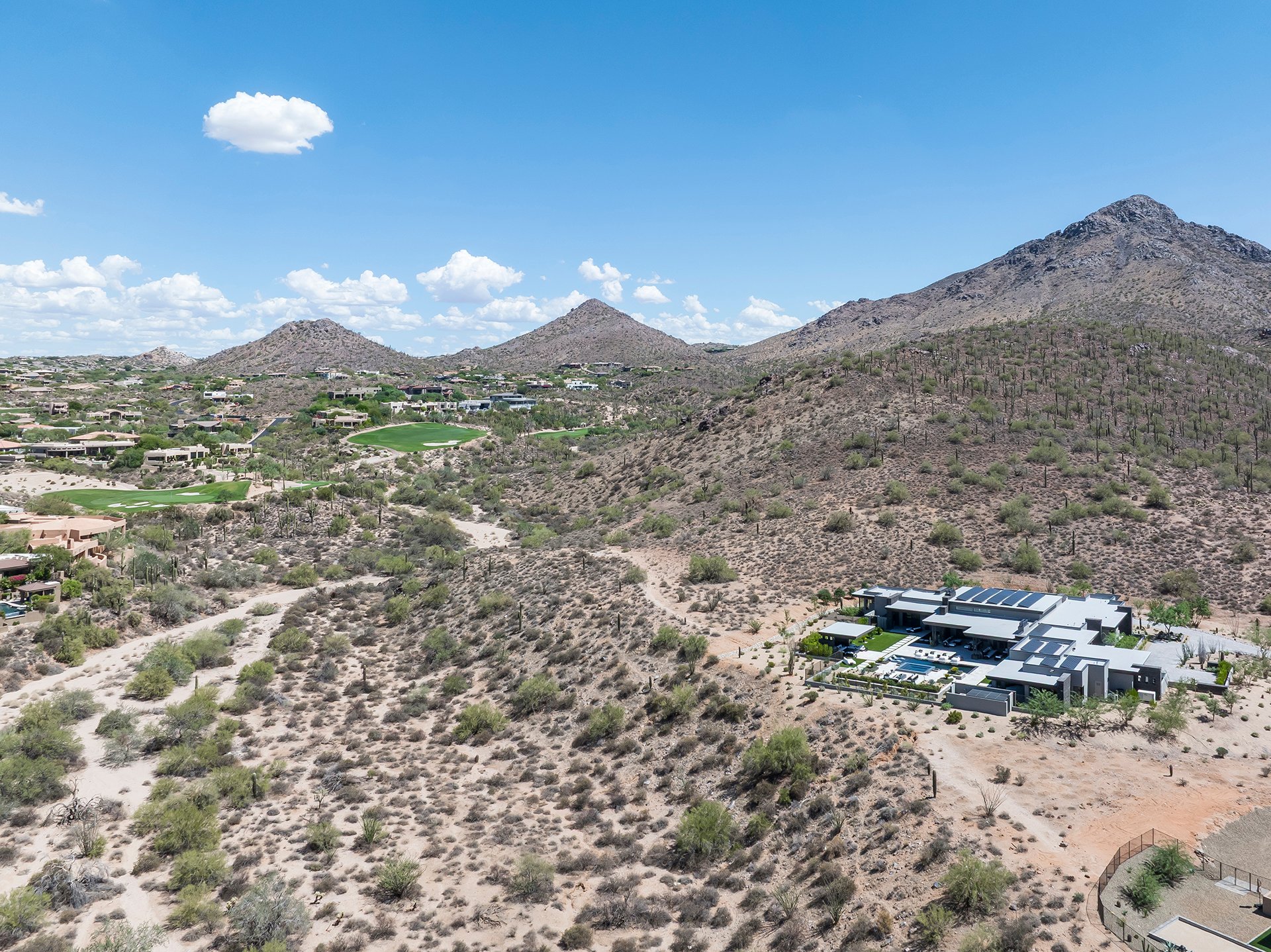 10784 E PINNACLE PEAK Road