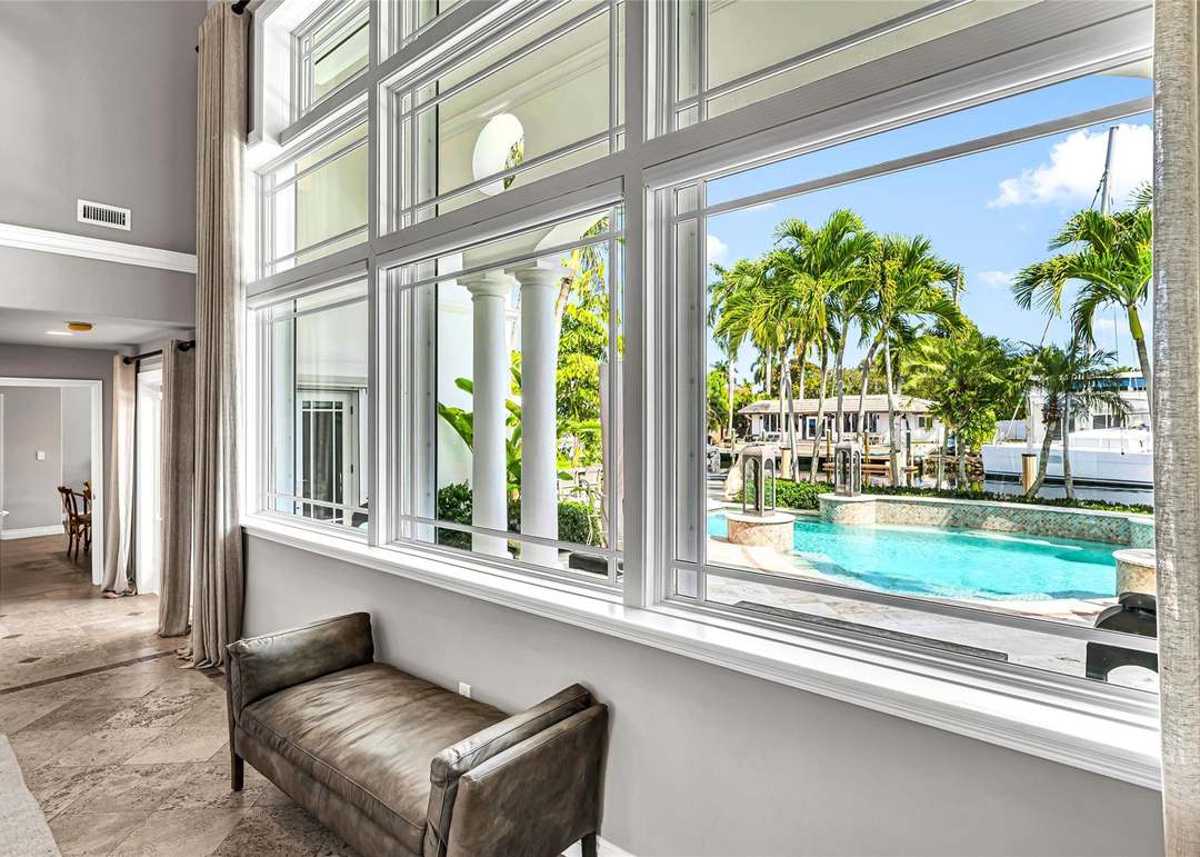 166 Royal Palm Dr