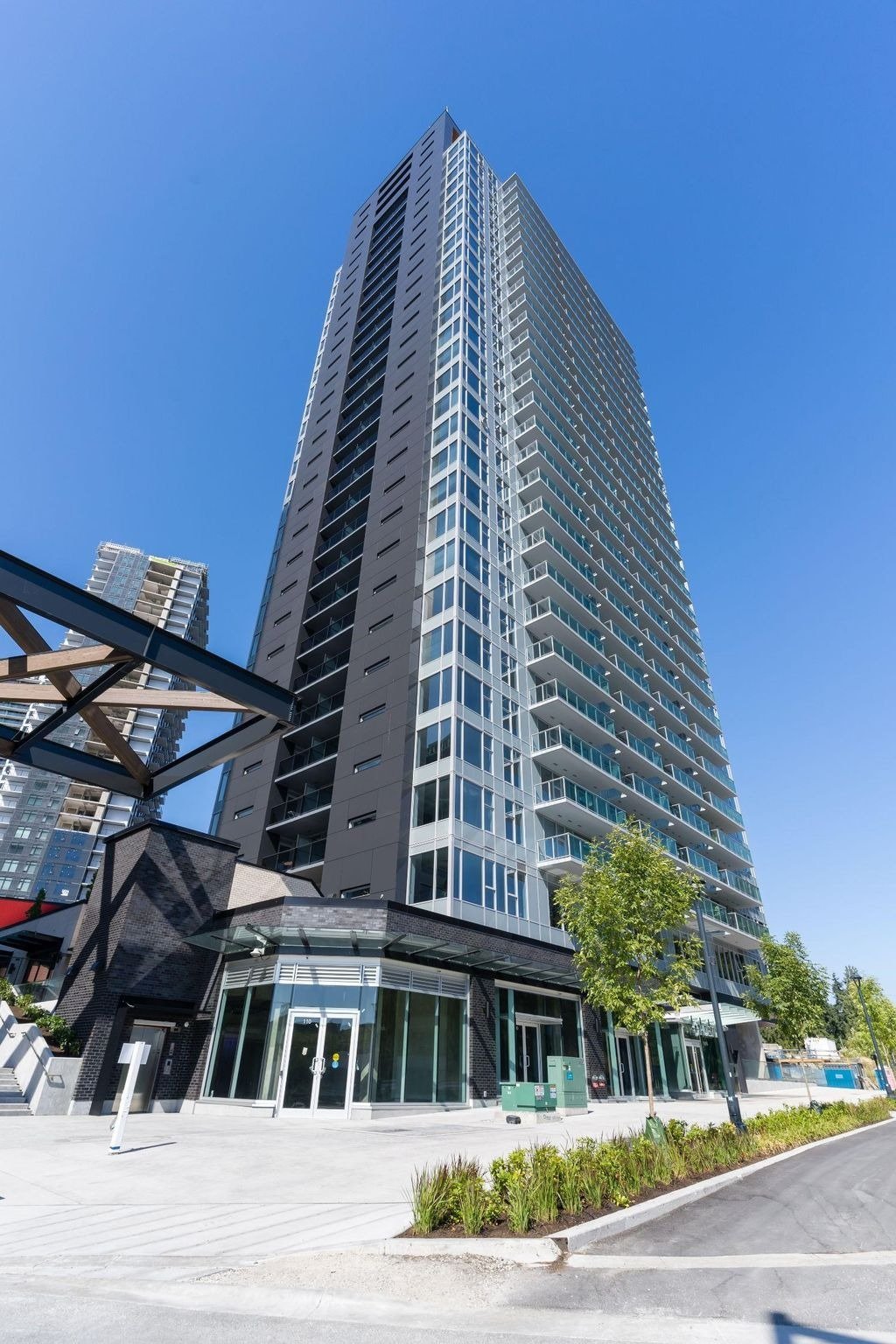 13655 Fraser Hwy, #1811