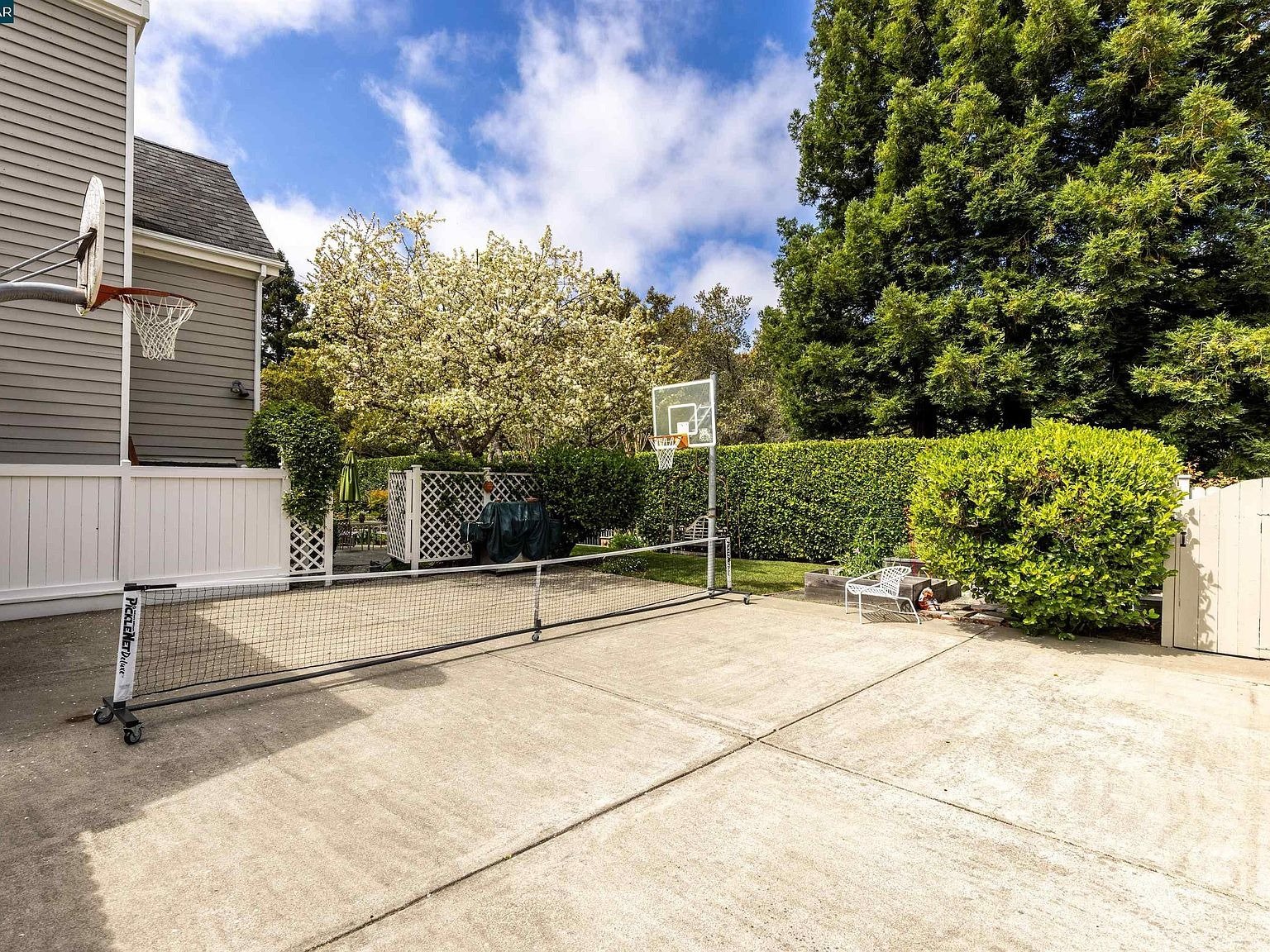 13 Merrill Dr