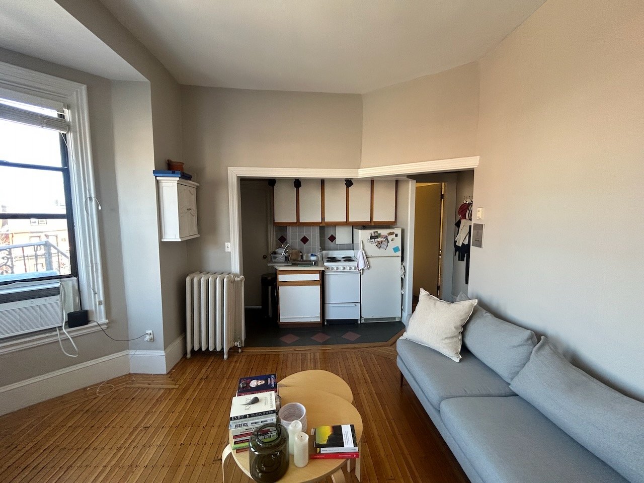 Gorgeous Marlborough at Hereford 1 bedroom 1 bath - Corner unit in Corner Building - Sunny Back Bay Opportunity! 