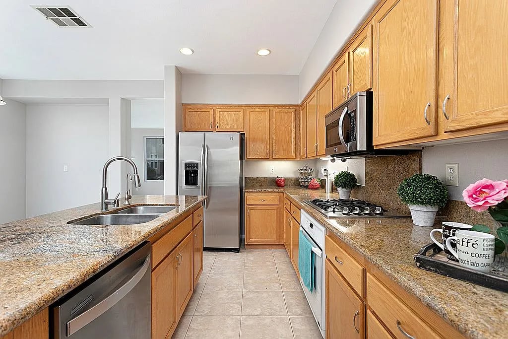 12253 Pepper Tree Ln