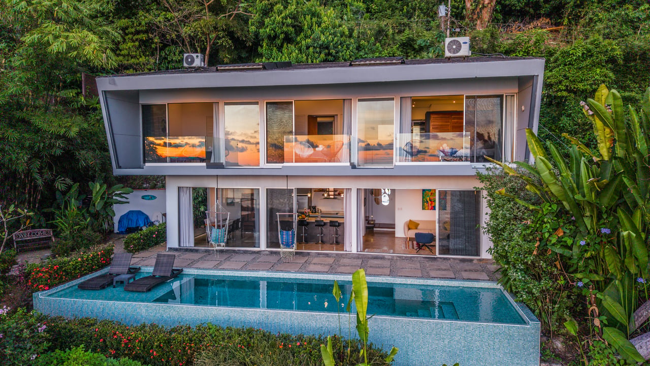 Luxury Whitewater Ocean View Home in Ayacucho Dominical