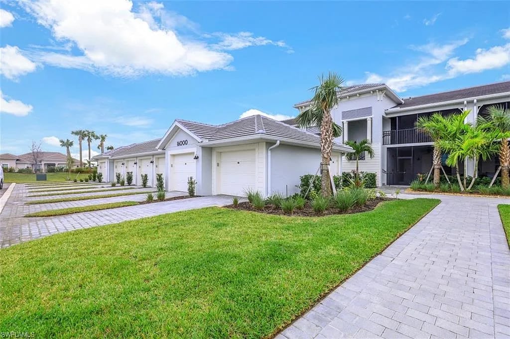 16000 Grassland #3113