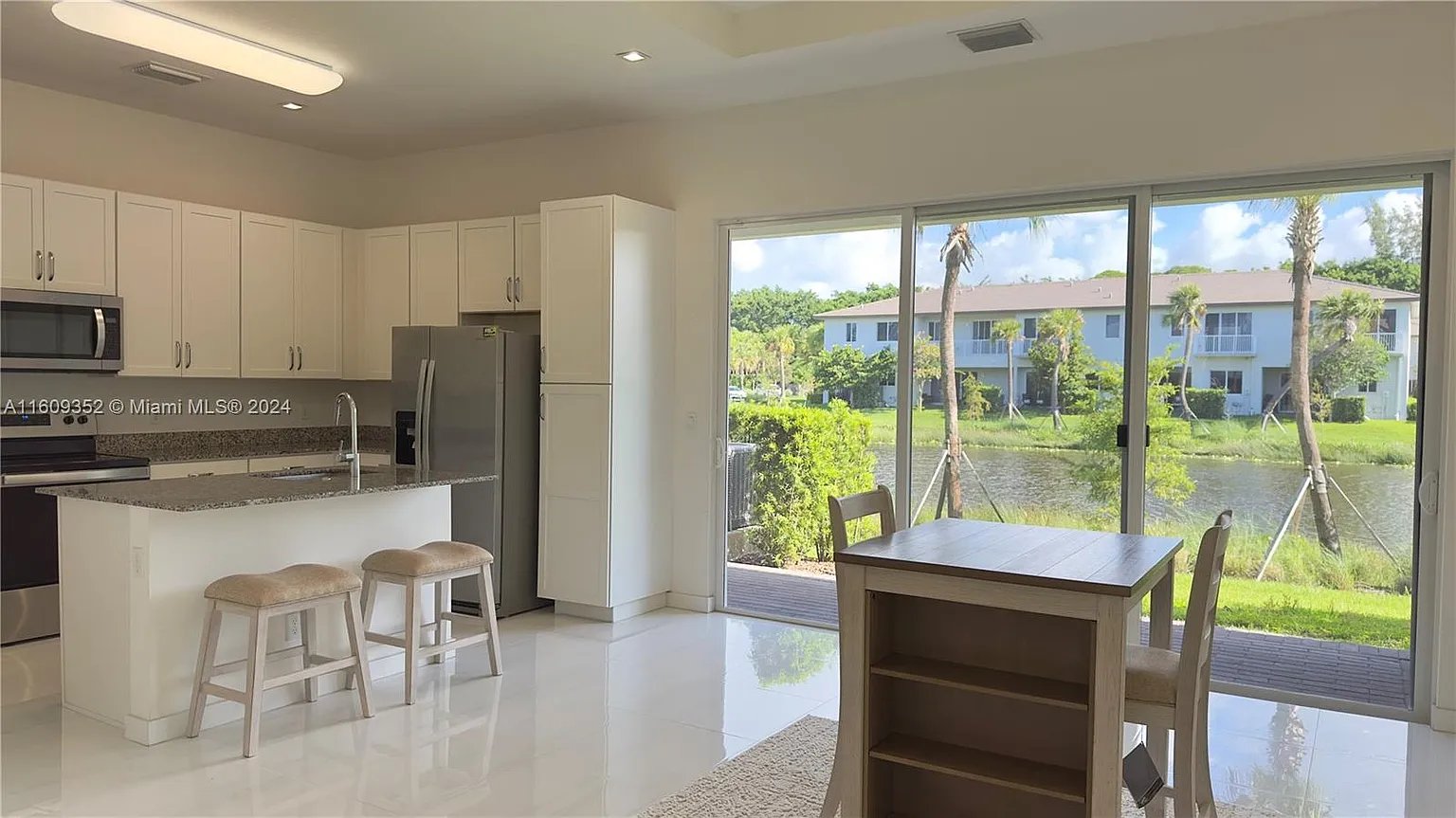 921 Pioneer Way