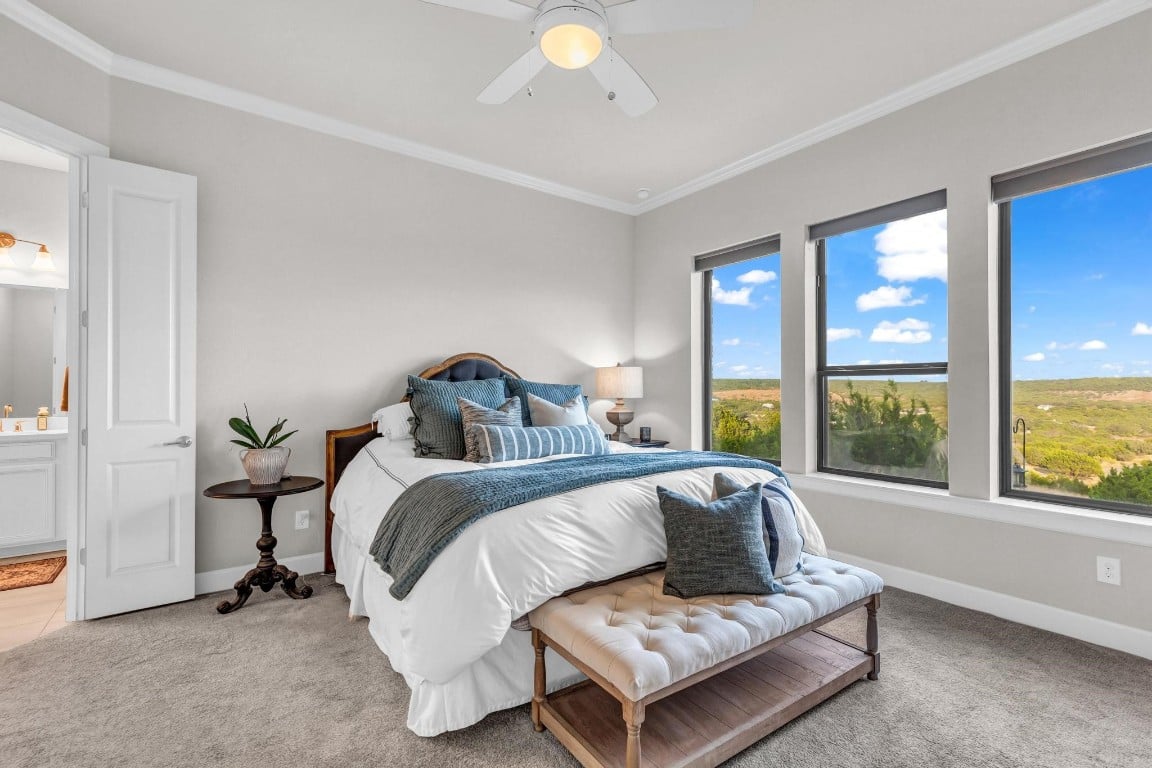 500 Balcones Ridge Way