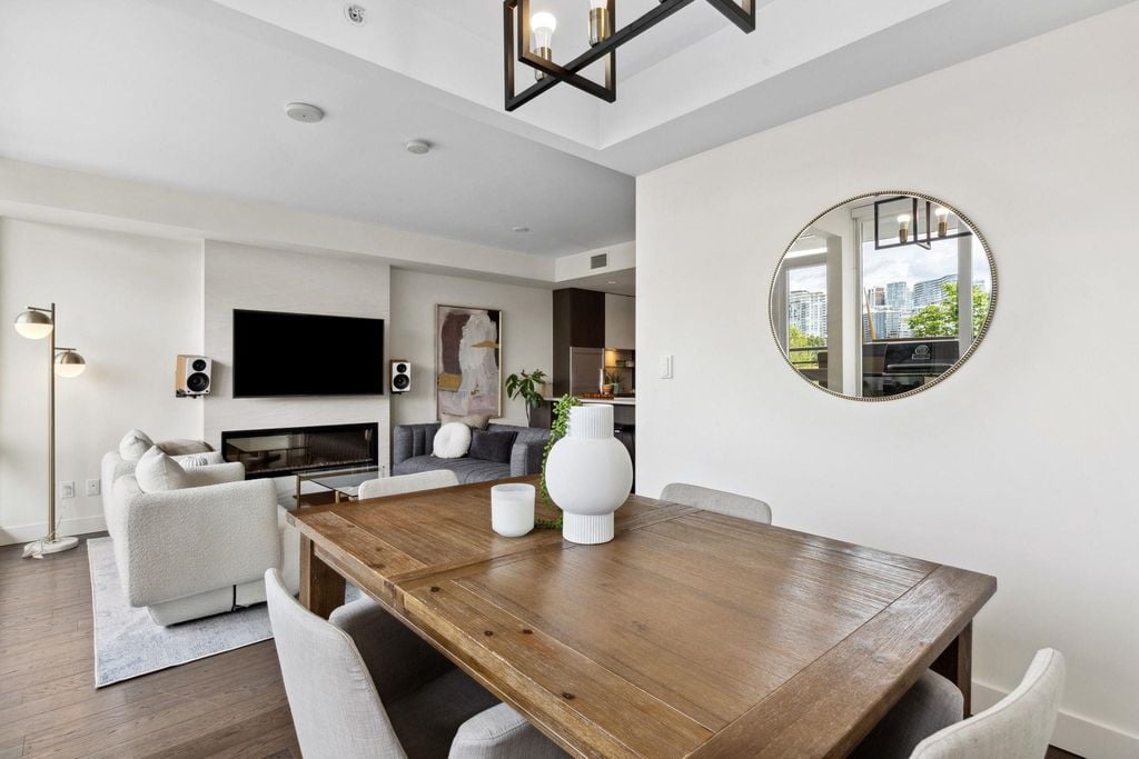 288 W 1st Ave, #311