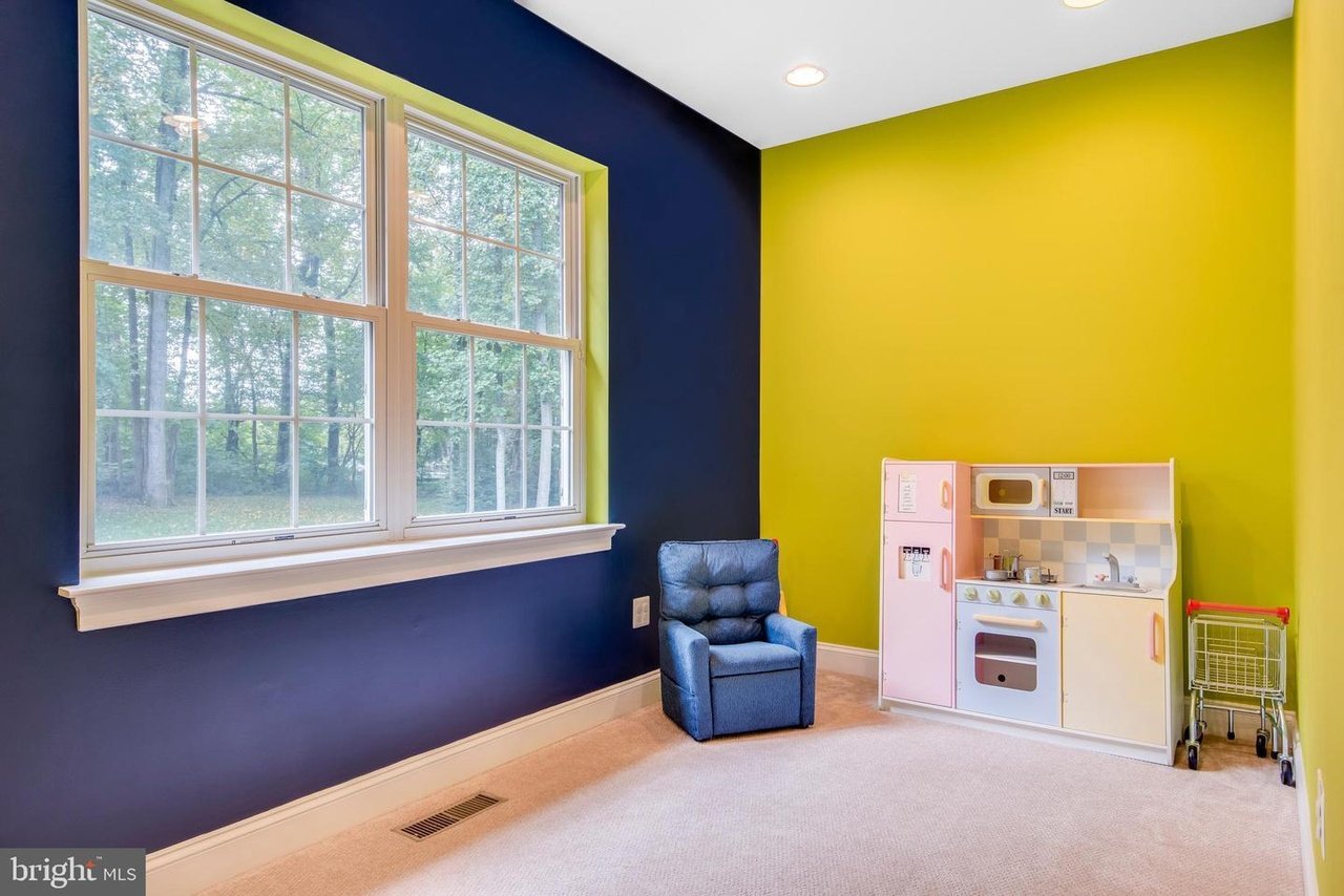 1101 Captain Bell Ct