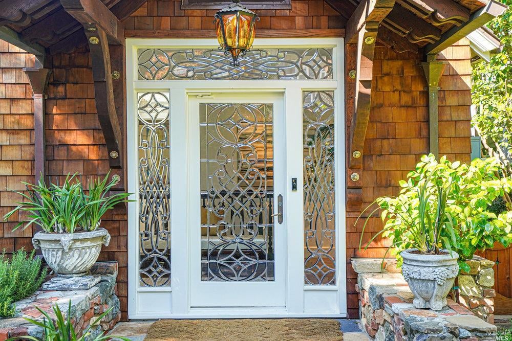 174 San Carlos Ave