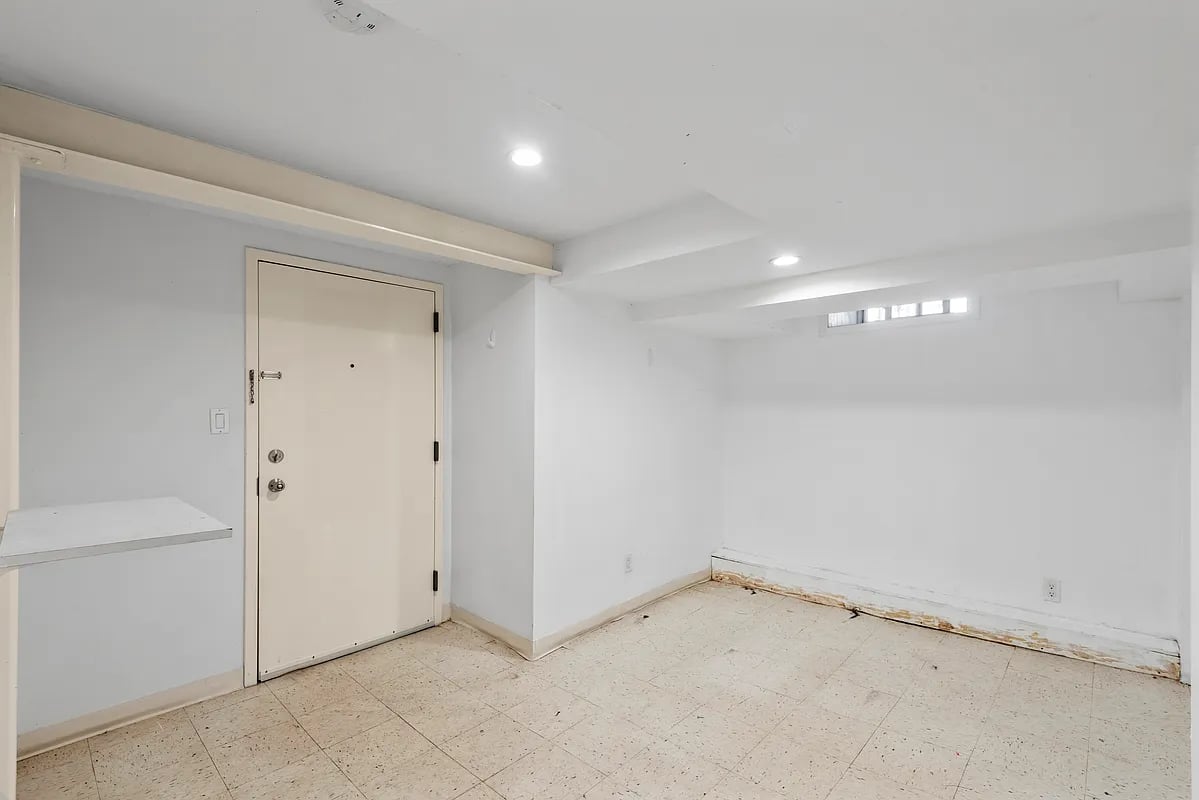 291 Wyckoff Avenue #1R