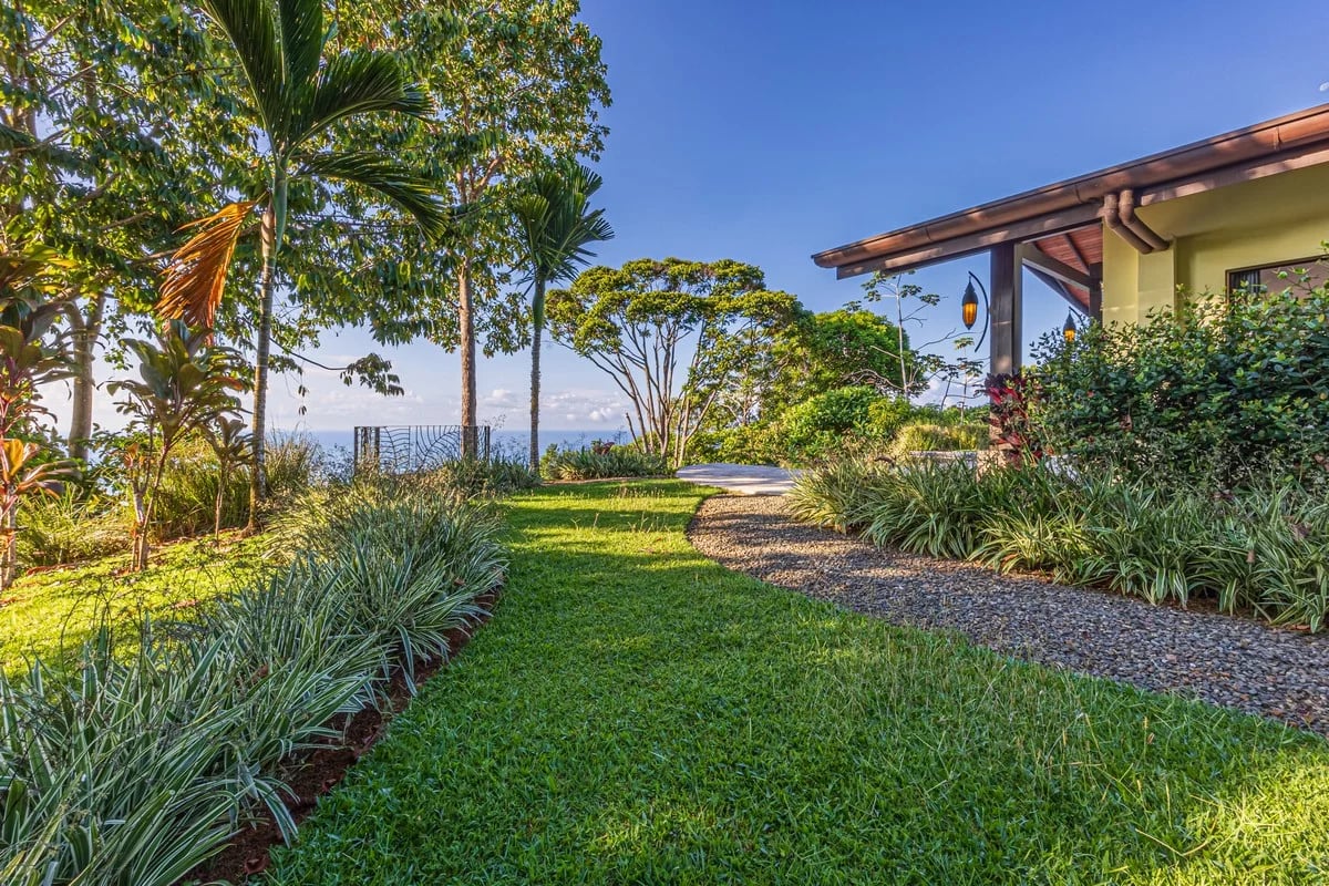 2 ACRES – 2 Bedroom Whales Tale Ocean View Home In Costa Verde Estates Gated Community!!!