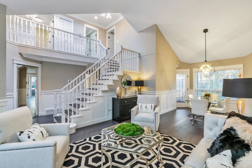 8560 162 St, #43