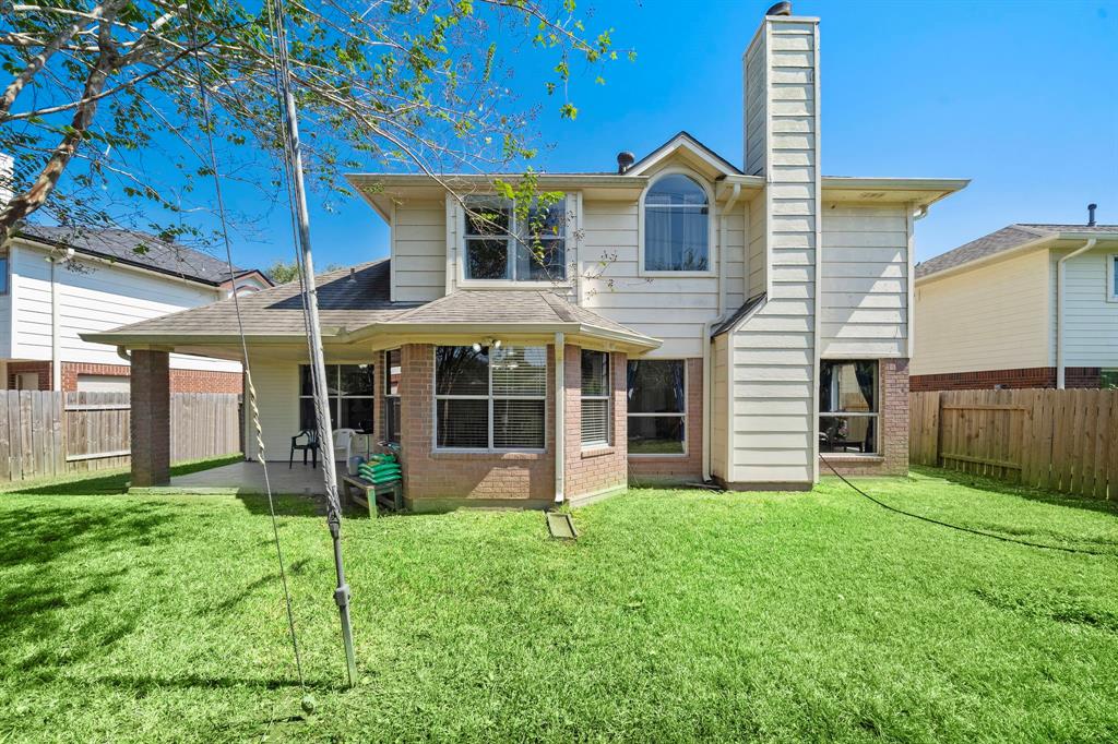  4210 W Meadows Dr