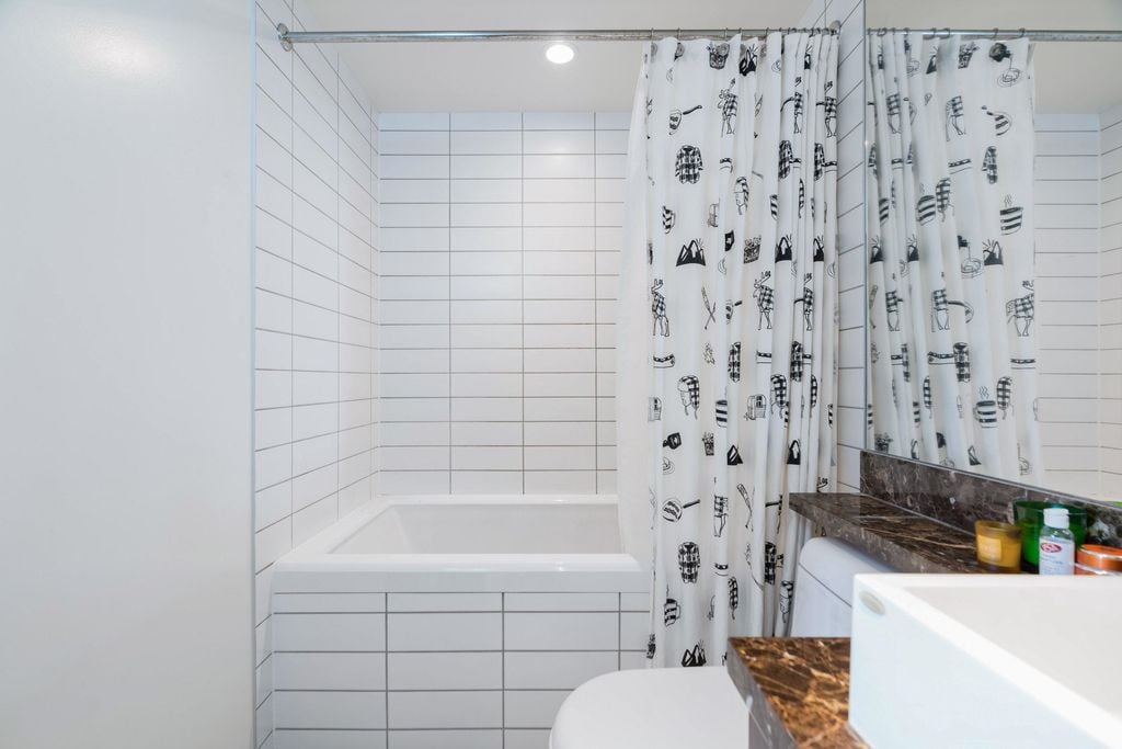 4815 Eldorado Mews, #810