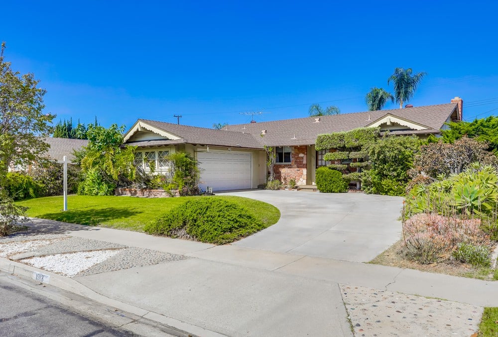 1913 S Janette Ln