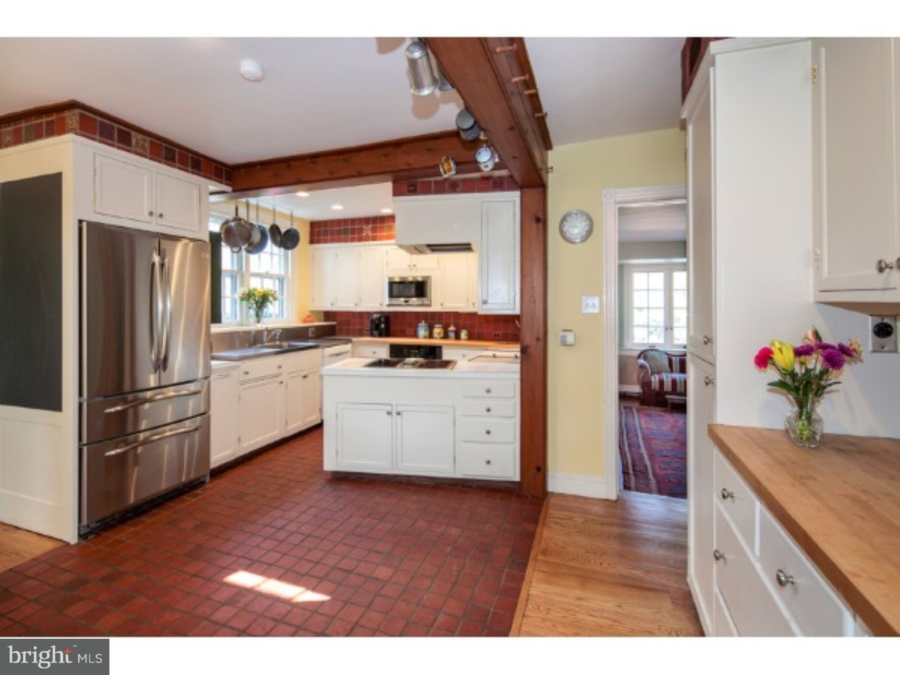 701 W Butler Pike