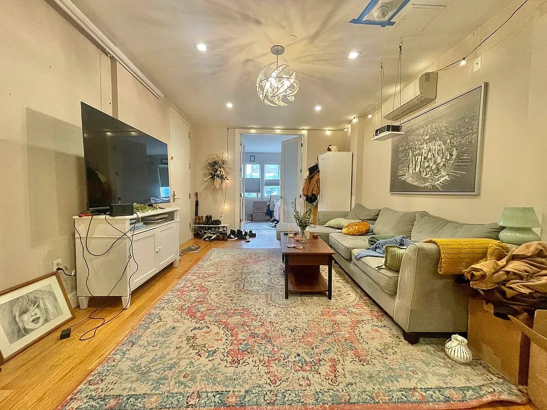 193A Nostrand Ave 1