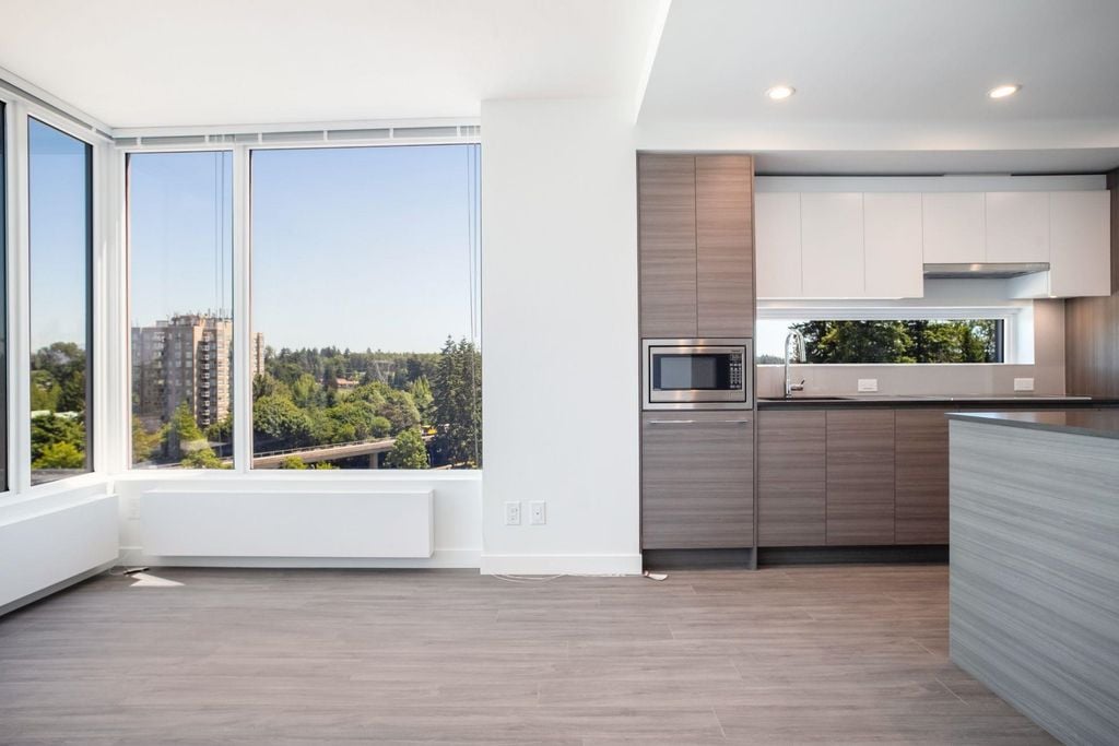 13655 Fraser Hwy, #909