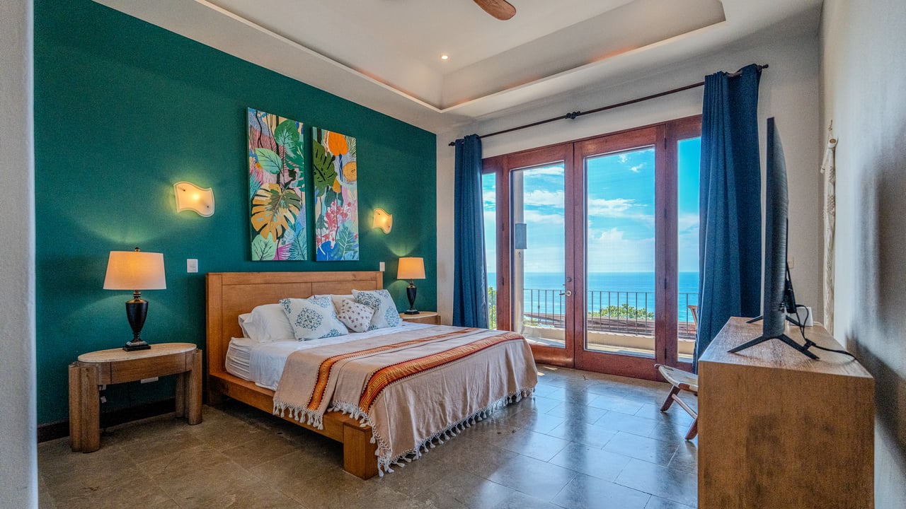 Ocean View Luxury Estate with An Incredible Location in Dominical