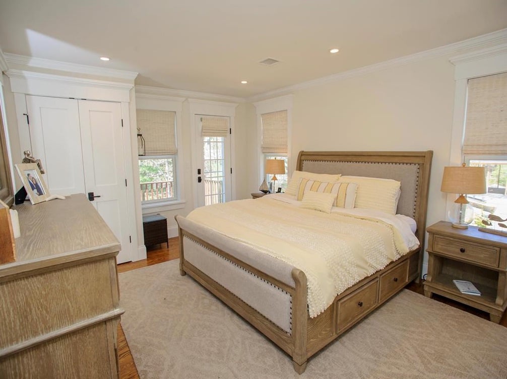55 Worcester Ave