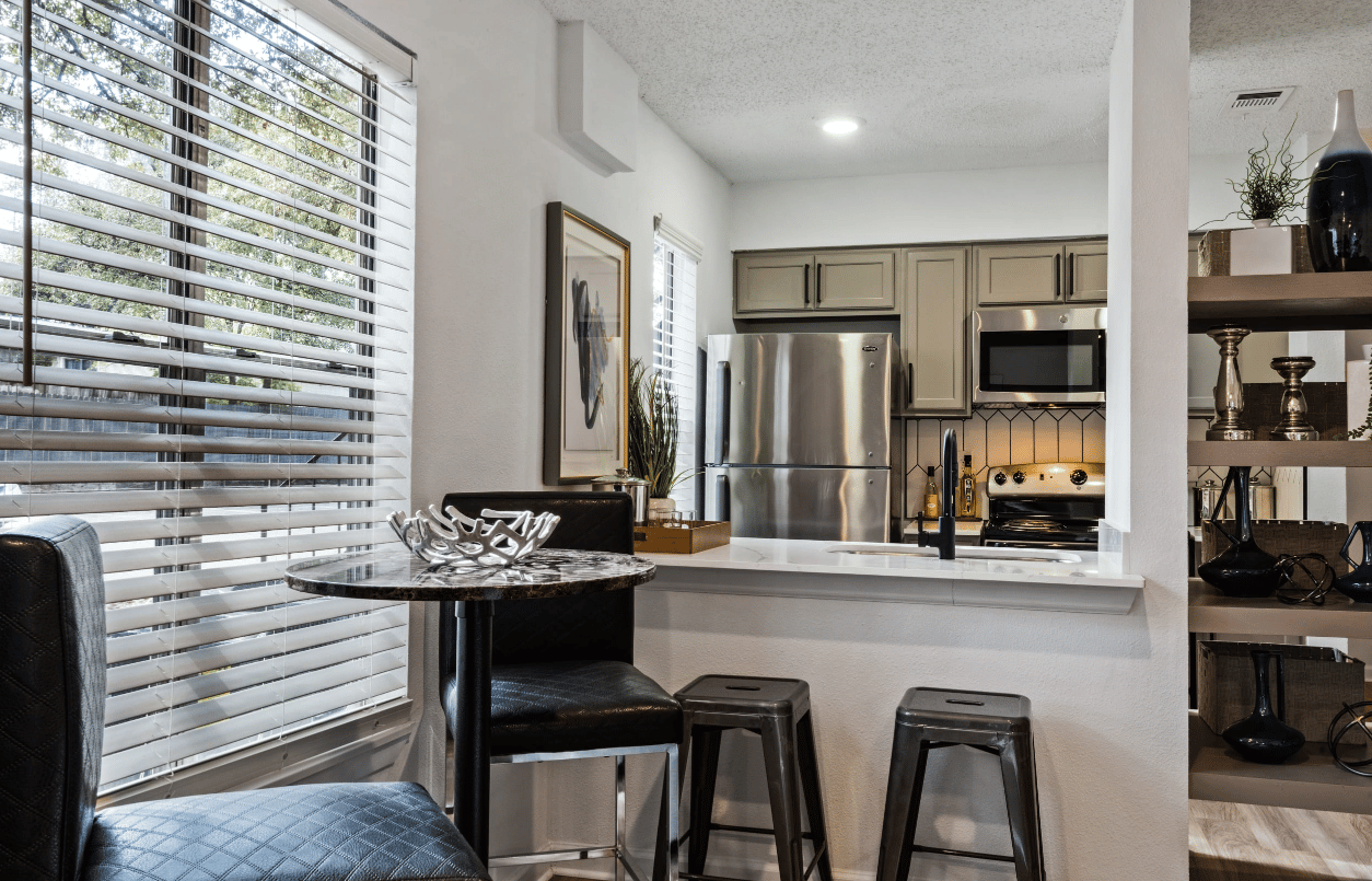 Enjoy Up To 8 Weeks Free!*Discount is applied for the first 2 months. 